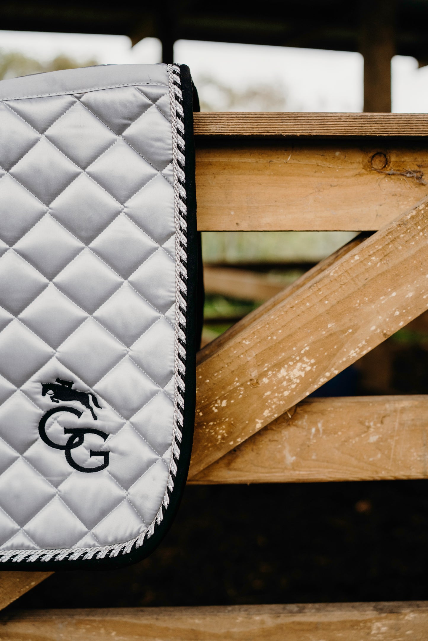 Saddle Pads - Grey