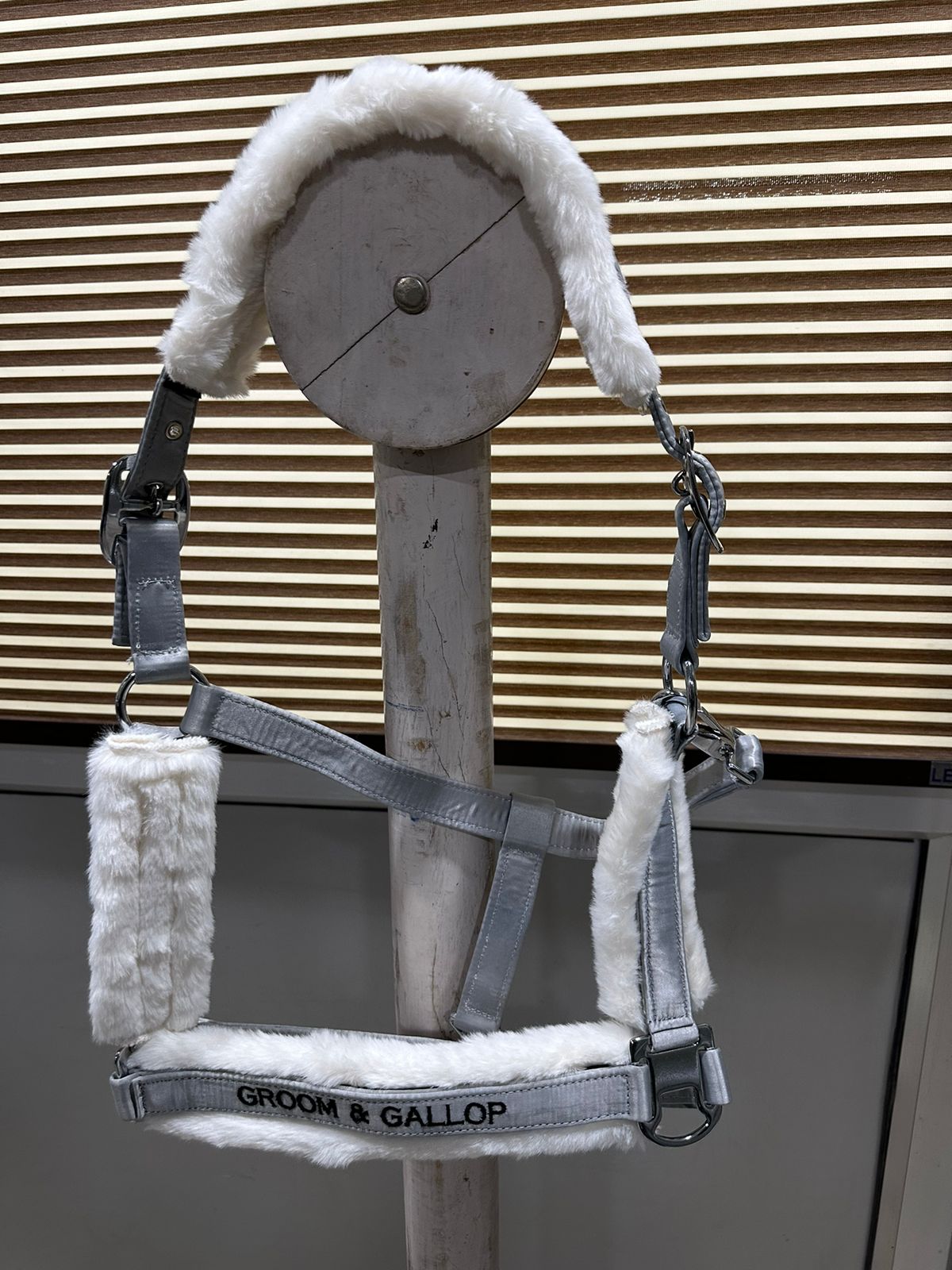 Halter - Grey